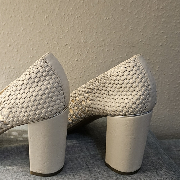Marc Fisher Cream Woven Women's Heels - Picture 2 of 7